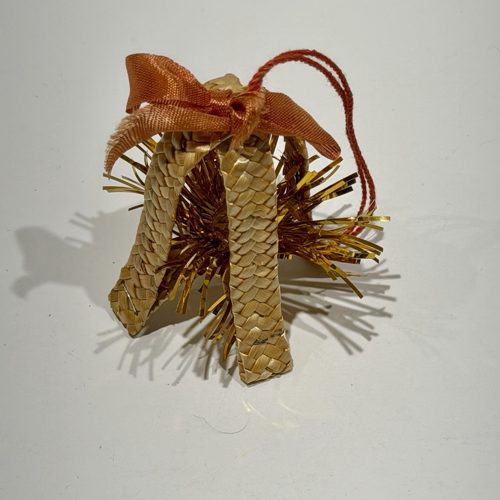 Vintage‎ Woven Straw Bell Ornament Rustic Boho Farmhouse Kitschy Holiday Décor